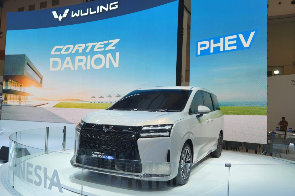 Wuling Cortez Darion, MPV Listrik Keluarga Terbaru Debut Global di GIIAS 2025 1 Nama Darion terinspirasi dari frasa Dari Indonesia selaras dengan semangat Dibangun di Indonesia untuk Anda