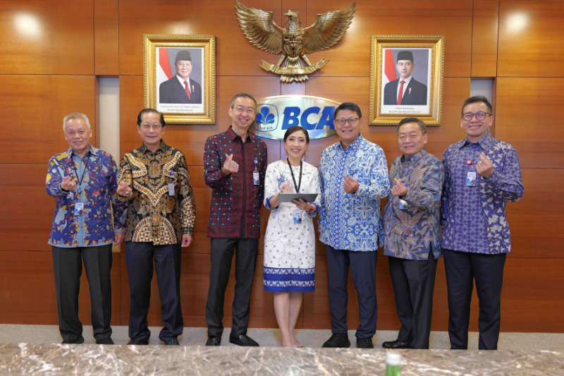 Kinerja Cemerlang BCA Semester I 2025: Konsisten Tumbuh di Tengah Tantangan 1 Untitled design 16