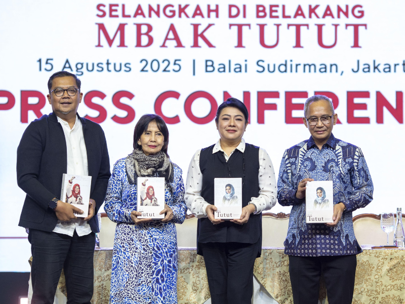 Selangkah di Belakang Mbak Tutut: Mengurai Jejak, Merajut Inspirasi 2 Untitled design 32
