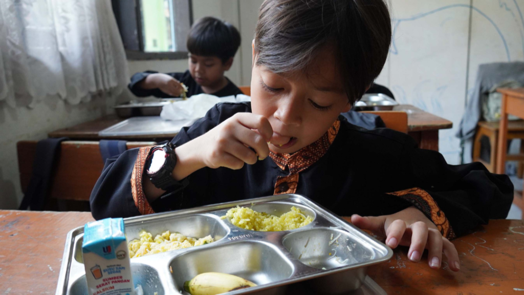 BGN Cek Ulang 12 Dapur Gizi, Pastikan Tak Ulangi Kesalahan Lama 1 01JZ0PPJ2QJK0Y8HK6WR5FE9YF