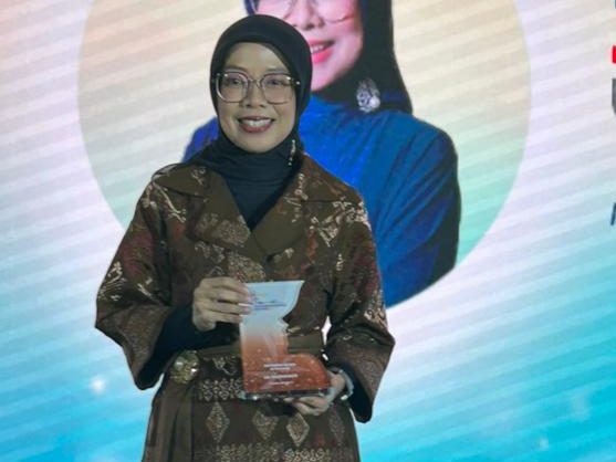 Lia Yuldinawati, Perempuan Indonesia yang Menembus Batas Asia Pasifik Lewat Inovasi Teknologi 2 IMG 20251016 WA0003 edited