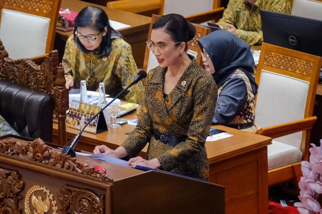 DPR RI Setujui RUU Kepariwisataan, Fondasi Baru untuk Masa Depan Pariwisata Indonesia 2 WhatsApp Image 2025 10 02 at 7.07.34 PM