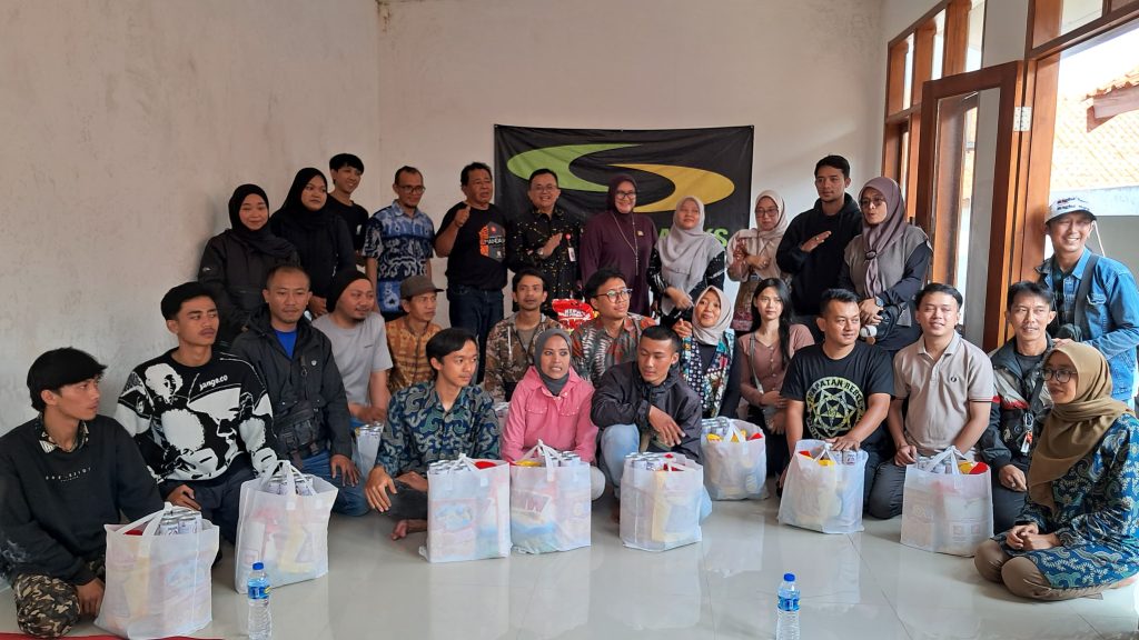 Senator Agita Nurfianti Serahkan Bantuan untuk Dukung Pemulihan Korban NAPZA di Bandung 2 WhatsApp Image 2025 10 08 at 08.01.52