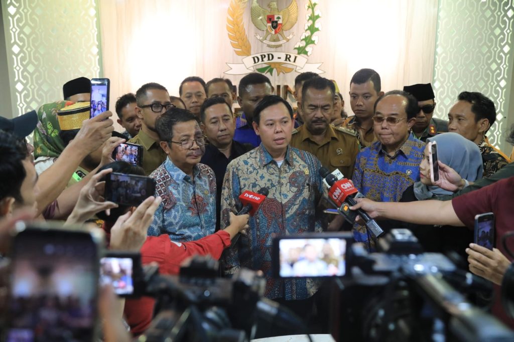 Ketua DPD RI Semua Mantan Presiden yang Telah Berpulang Layak Diberi Gelar Pahlawan Nasional 1 IMG 20251105 WA0040