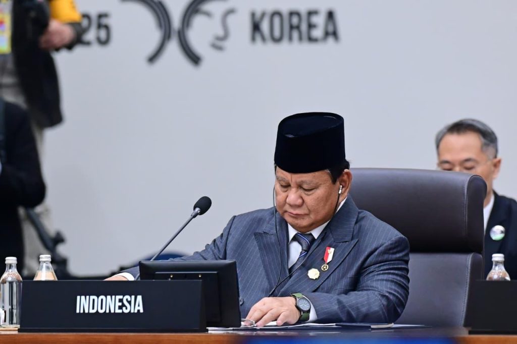 Presiden Prabowo Subianto Perkuat Kemitraan Strategis Indonesia–Korea dan Tegaskan Pentingnya Teknologi dalam KTT APEC 2025 1 presidenri.go .id 31102025134022 690459d679a3e9.70553659
