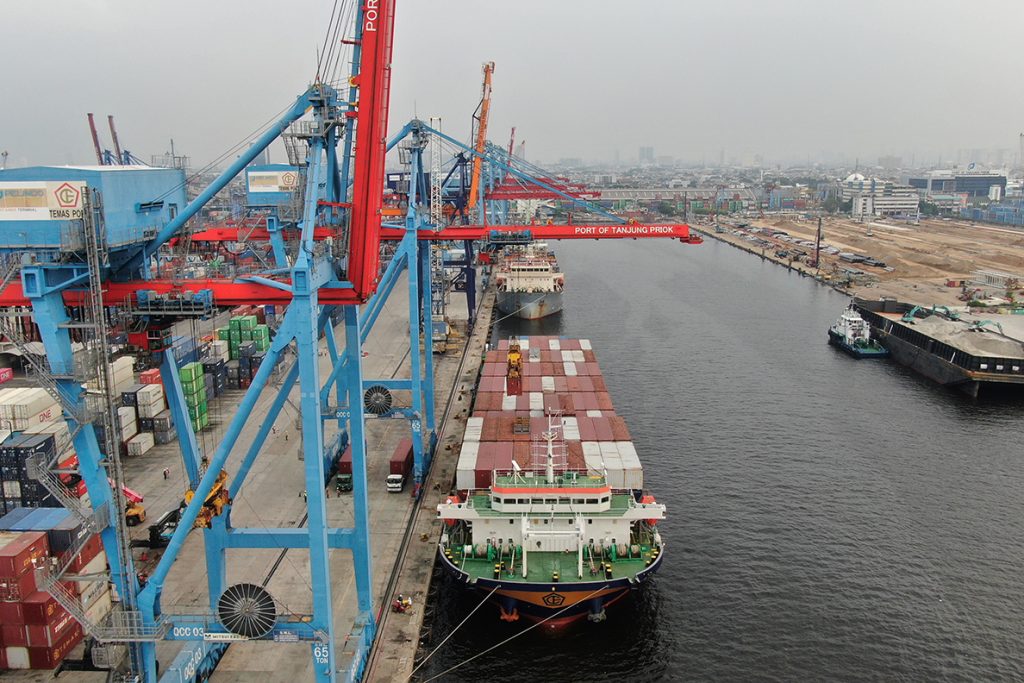 Ilustrasi kapal sandar di IPC TPK Area Tanjung Priok 2 Domestik