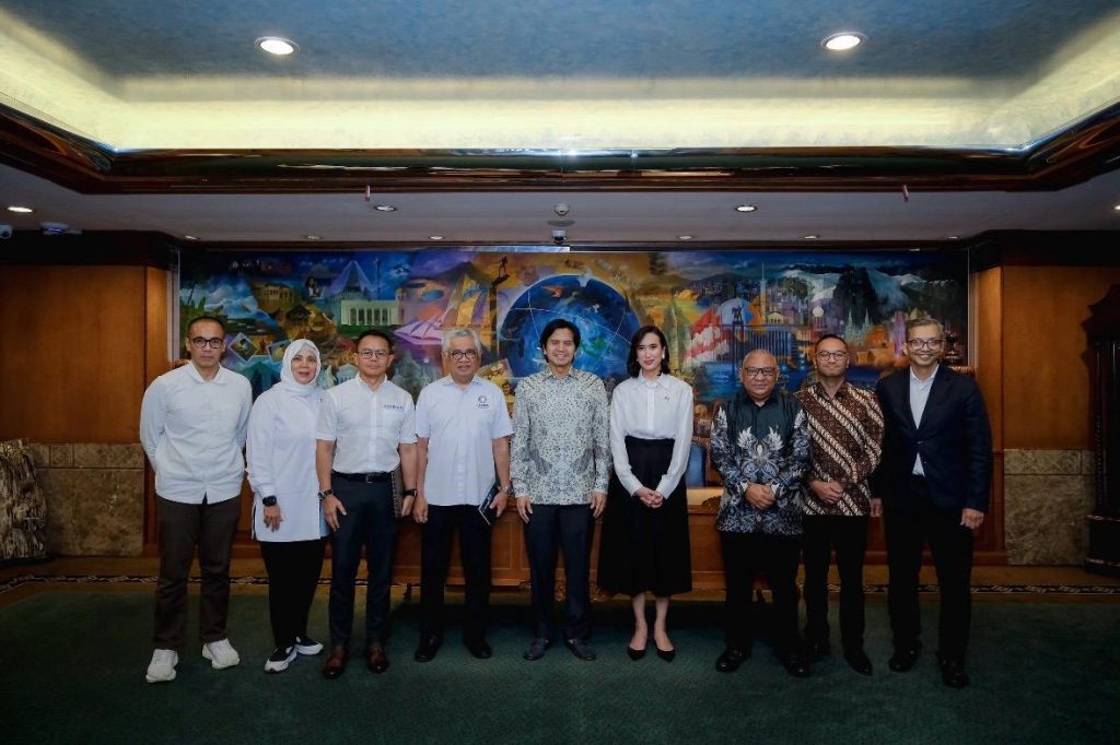 69b4ffebcb097822653810