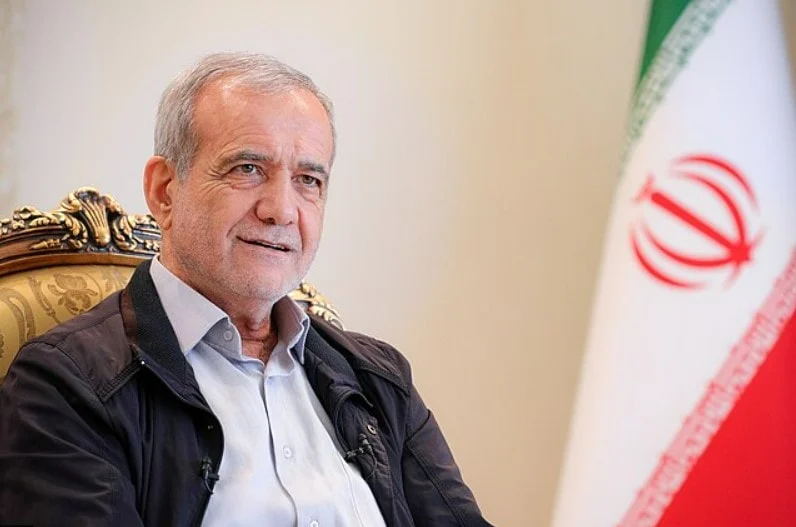 Masoud Tulis Surat ke Rakyat AS, Singgung Perang hingga Tuduh AS Jadi ‘Proksi Israel’ 1 1762243239714 screenshot 2025 11 02 223143