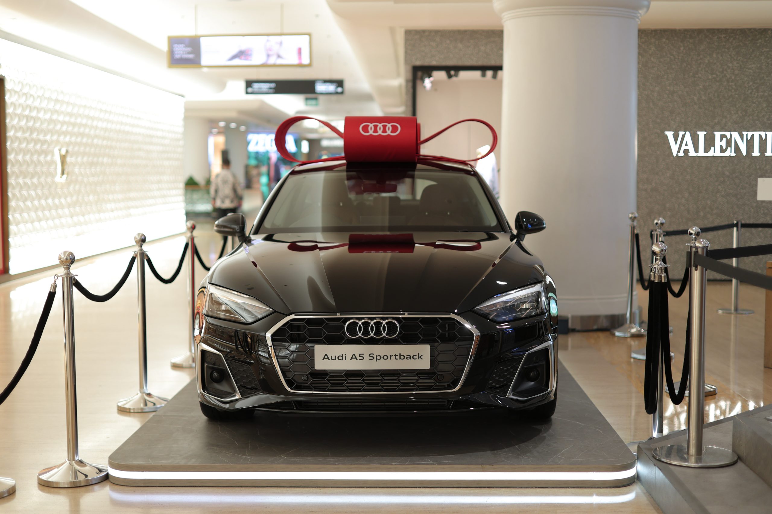 Audi A5 Sportback sebagai Grand Prize 35th Anniversary Plaza Indonesia Cr Plaza Indonesia scaled