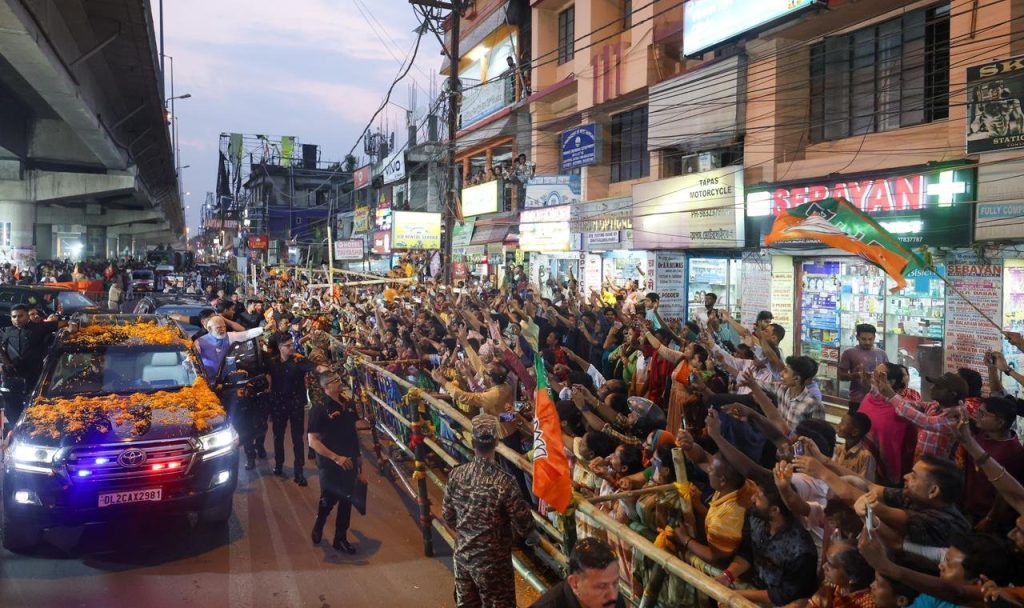 Kampanye Politik di India Memanas, Pawai 15 Km di Siliguri Disorot Narendra Modi 1 WhatsApp Image 2026 04 12 at 16.42.09