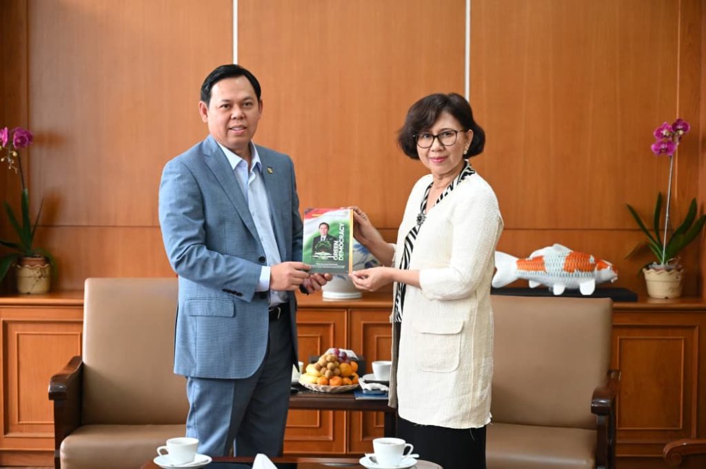 WhatsApp Image 2026 04 21 at 21.51.10