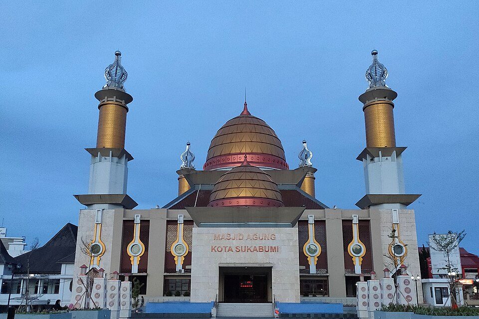 Seru dan Hemat! 1 Day Trip Sukabumi Naik Kereta dari Jakarta