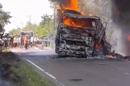 Kecelakaan Bus ALS di Muratara, Mobil Tangki Terbakar dan 4 Orang Tewas