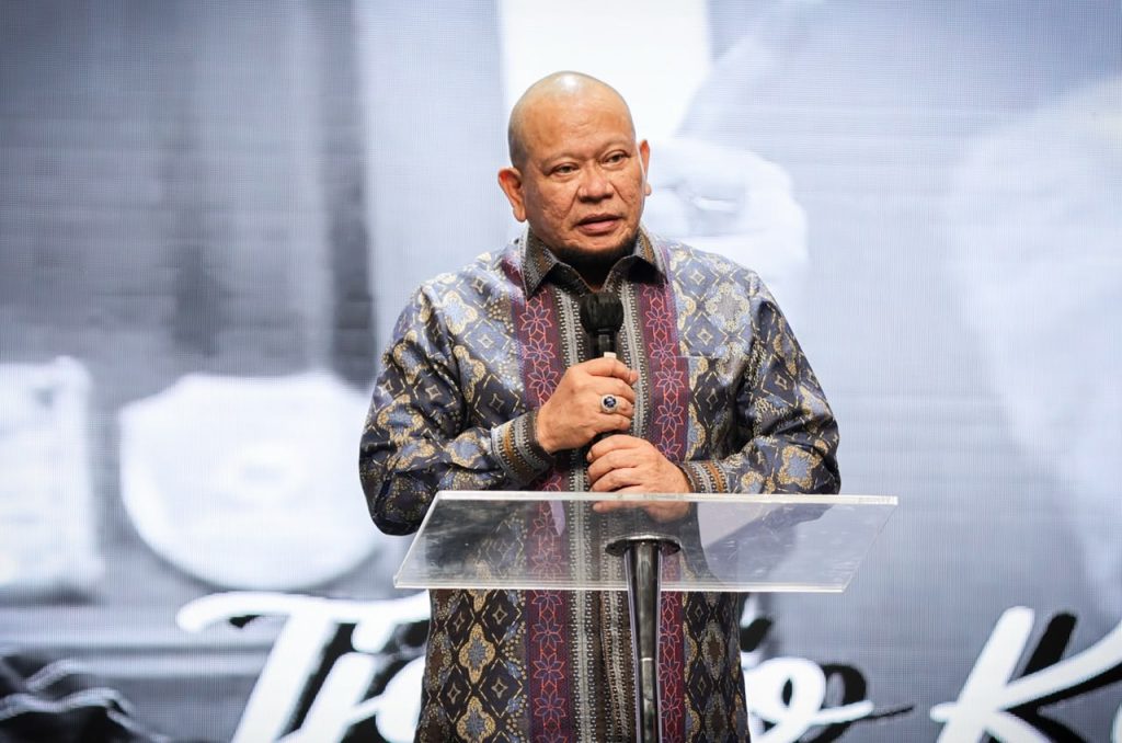 LaNyalla Mattalitti Dorong Santri Menjadi Generasi Tangguh Lahir Batin 
