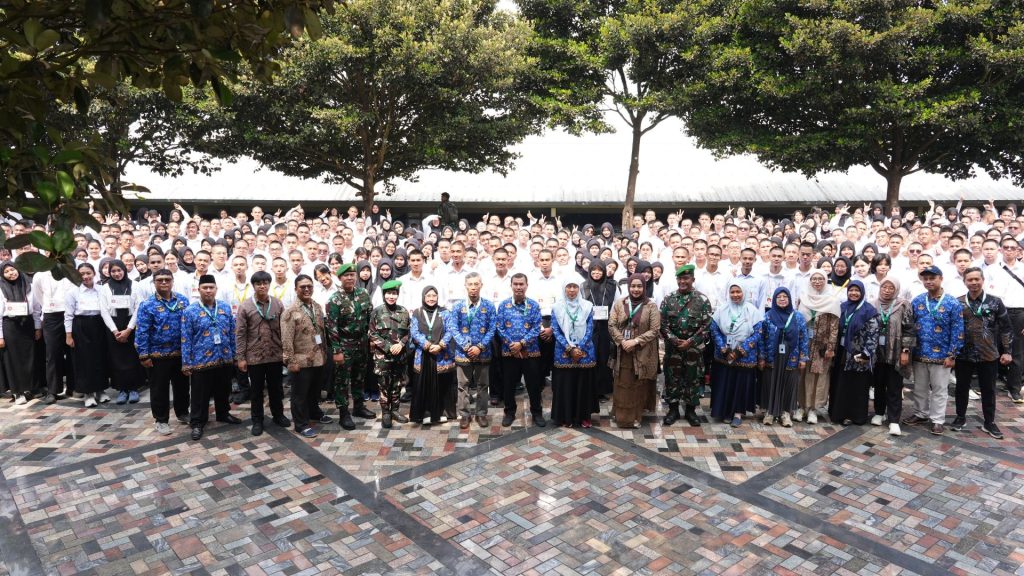PNJ Perkuat Karakter 2.760 Mahasiswa melalui Program Bela Negara, Bangun Disiplin dan Semangat Kebersamaan 2 Desain tanpa judul 18
