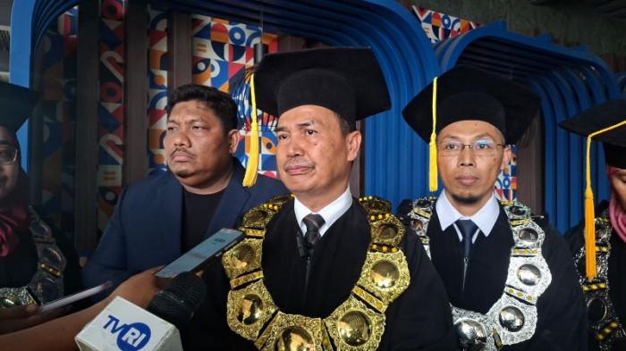Direktur PNJ Syamsurizal